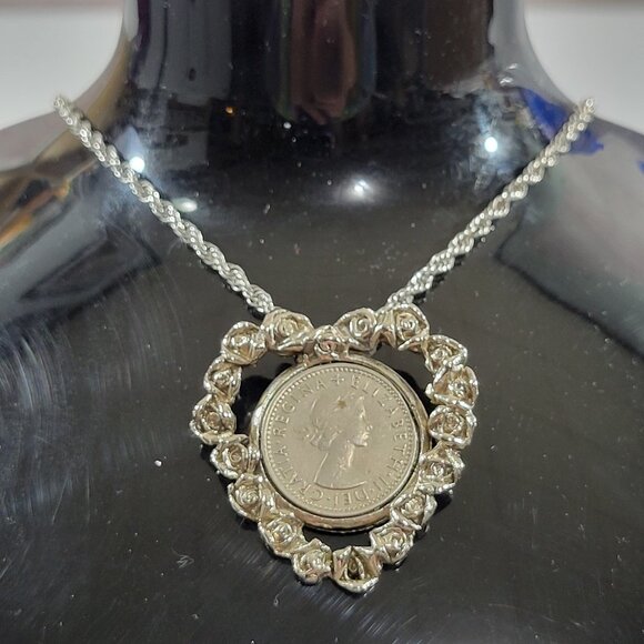 Queen Elizbeth II Sixpence Coin Heart Necklace Silvertone Vintage Monarchy 29" - Picture 1 of 6
